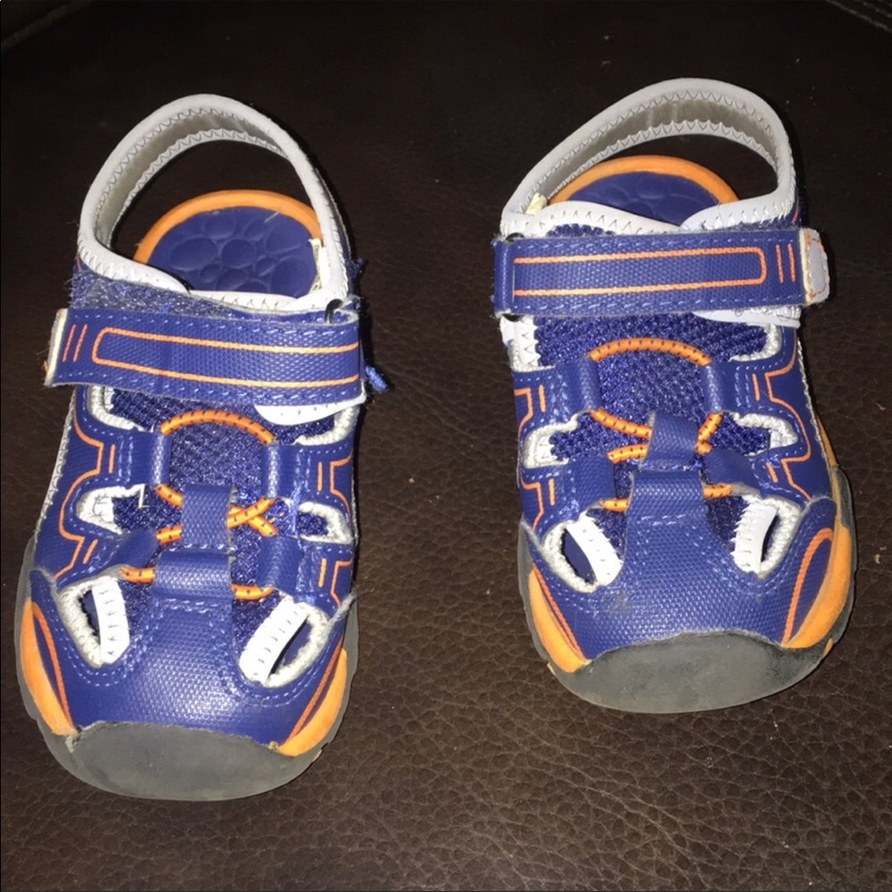 Wonder Nation Boys Summer Cross over Sandals Shoes